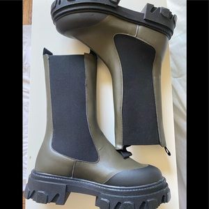 Public Desire Boston Chunky Chelsea Boot